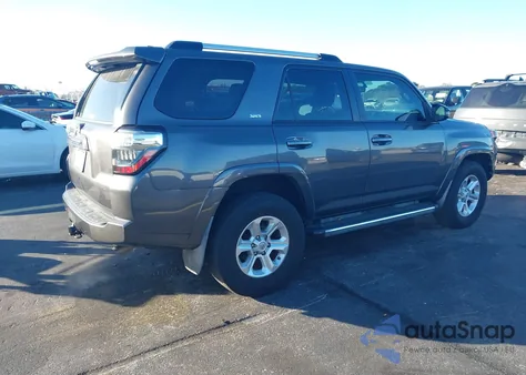 2019 Toyota 4Runner Sr5 Premium z USA, uszkodzony, nr VIN JTEZU5JR7K5196428